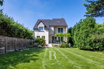 Maison à vendre à FONTENAY SOUS BOIS  - 7 pièces - 280 m² 