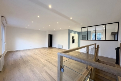 Maison à vendre à ST MARTIN DU FOUILLOUX  - 6 pièces - 159 m² 