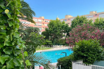 Appartement à vendre à VALLAURIS La Fontonne - 1 pièces - 34 m² 