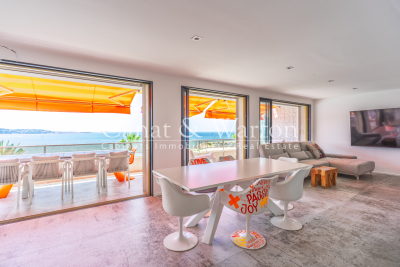 Apartment for sale in BANDOL  - 3 rooms - 125 m² 