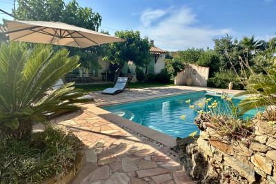 Maison &agrave; vendre &agrave; LA CRAU  - 6 pi&egrave;ces - 135 m&sup2; 