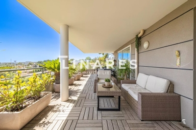 Appartement à vendre à MARSEILLE 12EME Les Friches-Cadenat - 5 pièces - 164 m² 