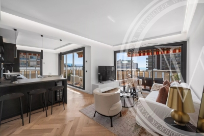 Appartement à vendre à MONACO  - 3 pièces - 131 m² 
