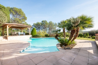 Maison à vendre vue dominante lorgues