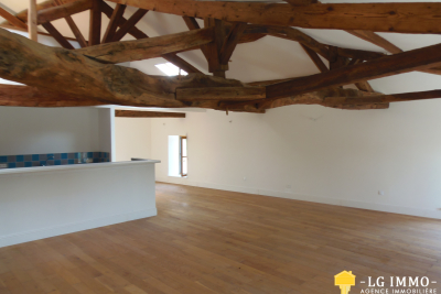 Appartement à vendre à MORTAGNE SUR GIRONDE  - 4 pièces - 132 m² 