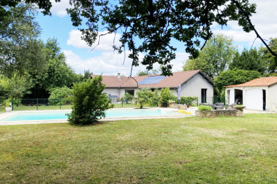 Maison à vendre à CHAPONOST  - 8 pièces - 200 m² 