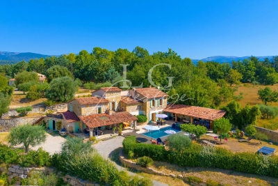 Maison &agrave; vendre pool var 