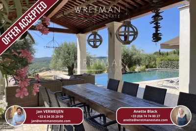 Maison à vendre à MONTAUROUX Montauroux - 5 pièces - 180 m² 