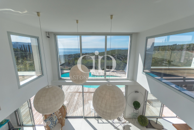 Maison &agrave; vendre &agrave; CASSIS  - 8 pi&egrave;ces - 191 m&sup2; 
