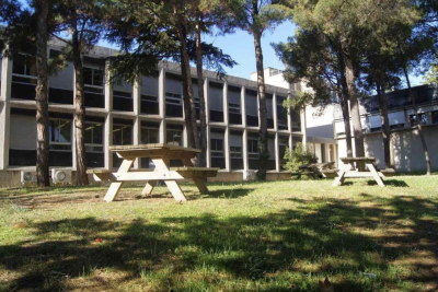 Bien à vendre à AIX-EN-PROVENCE Vaufreges-Leon Lachamp - 12 pièces - 353 m² 