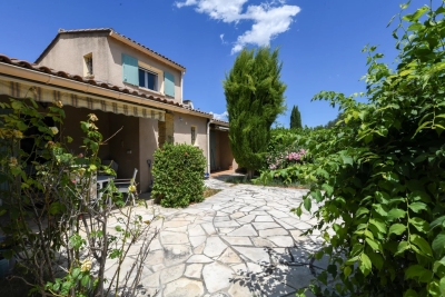 Maison à vendre à UZÈS Carré d'Art - 6 pièces - 105 m² 