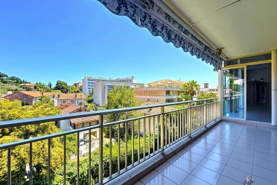 Appartement à vendre à CANNES Le Gavelier-La Tour - 4 pièces - 100 m² 
