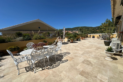 Appartement à vendre à DRAGUIGNAN Centre - 4 pièces - 150 m² 