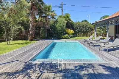 Maison à louer à ARCACHON  - 6 pièces - 190 m² 