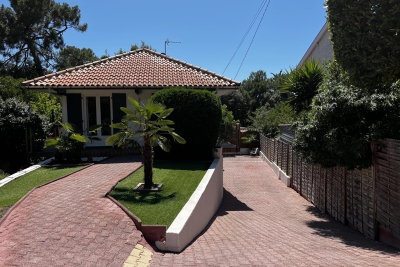 Maison à vendre à PYLA-SUR-MER  - 9 pièces - 180 m² 