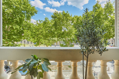 Appartement à vendre à PARIS 7EME Seine et Berges 2 - 6 pièces - 166 m² 