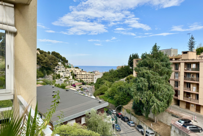 Apartment for sale in ROQUEBRUNE-CAP-MARTIN  - 3 rooms - 105 m² 