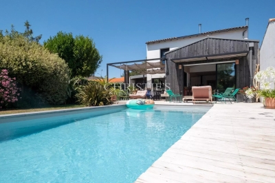 Maison à vendre à LA ROCHELLE  - 6 pièces - 167 m² 