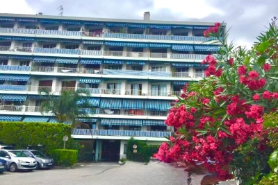 Appartement &agrave; vendre &agrave; CAGNES-SUR-MER  - 3 pi&egrave;ces - 66 m&sup2; 