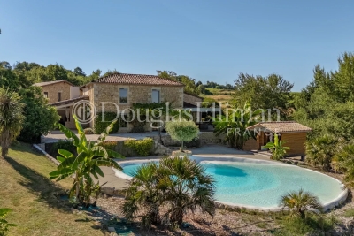 Maison à vendre à BORDEAUX Sainte-Foy-la-Grande - 17 pièces - 695 m² 