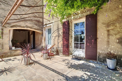 Maison à vendre à CHEVAL BLANC  - 19 pièces - 450 m² 