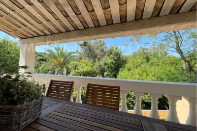 Maison &agrave; vendre &agrave; ST-TROPEZ  - 6 pi&egrave;ces - 213 m&sup2; 