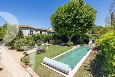 Maison à vendre à MOULES  - 8 pièces - 344 m² 