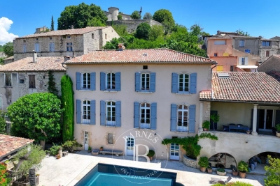 Maison à vendre à MANE  - 15 pièces - 500 m² 