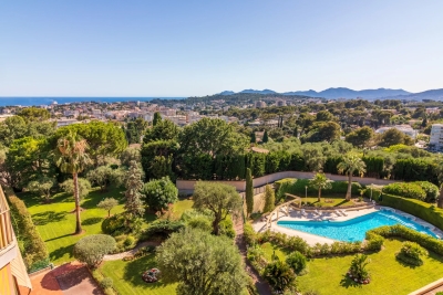 Apartment for sale sea view cannes