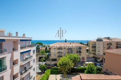 Appartement à vendre à BEAULIEU-SUR-MER  - 4 pièces - 83 m² 