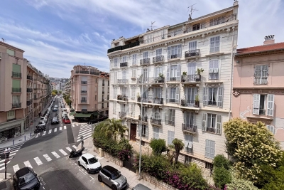 Appartement à vendre à NICE  - 3 pièces - 59 m² 