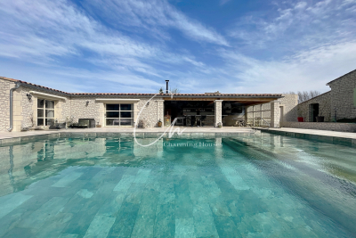 House for sale in EYRAGUES Farges-Perier  - 140 m² 