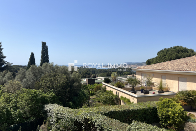 Appartement à vendre garage place parking sanary mer