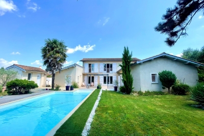 Maison à vendre cave balcon rhone