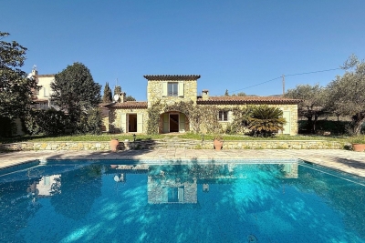 Maison &agrave; vendre &agrave; GRASSE Plascassier - 6 pi&egrave;ces - 185 m&sup2; 