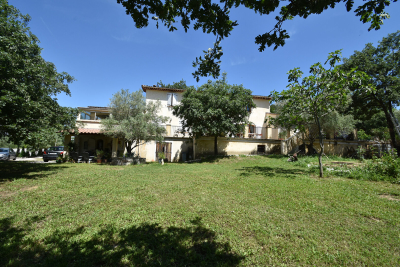 Maison &agrave; vendre &agrave; ST-PAUL-EN-FORÊT  - 8 pi&egrave;ces - 210 m&sup2; 