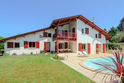 Maison à vendre à BIARRITZ  - 6 pièces - 199 m² 