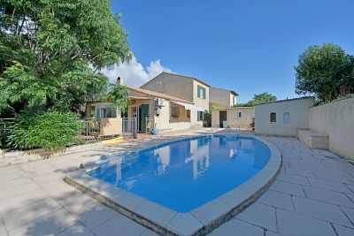 Maison à vendre à ARLES  - 4 pièces - 90 m² 