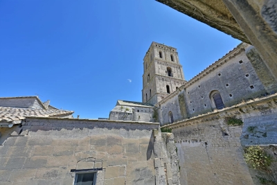 Bien à vendre à ARLES Fontobscure - 10 pièces - 456 m² 