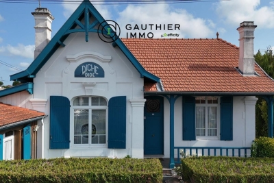 Maison &agrave; vendre &agrave; LA TESTE-DE-BUCH  - 5 pi&egrave;ces - 135 m&sup2; 