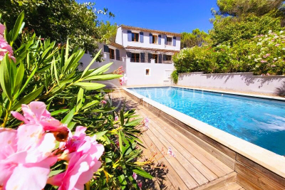 Maison &agrave; vendre appartement terrasse grands pins 