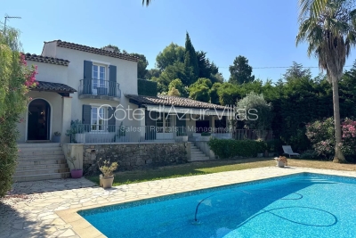 House to rent in MOUGINS Clement Roassal - 5 rooms - 210 m² 