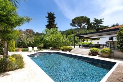 Maison &agrave; vendre &agrave; CANNES  - 6 pi&egrave;ces - 300 m&sup2; 