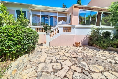 Maison &agrave; vendre &agrave; CANNES Petit-Juas - 5 pi&egrave;ces - 210 m&sup2; 