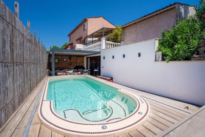Appartement &agrave; vendre &agrave; GRIMAUD  - 4 pi&egrave;ces - 75 m&sup2; 
