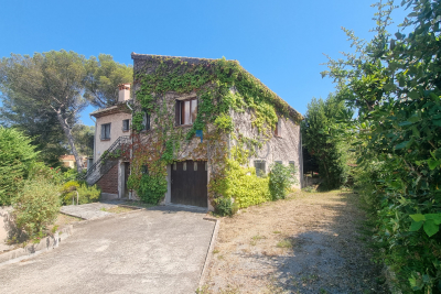 Maison à vendre à ST-RAPHAËL  - 4 pièces - 120 m² 