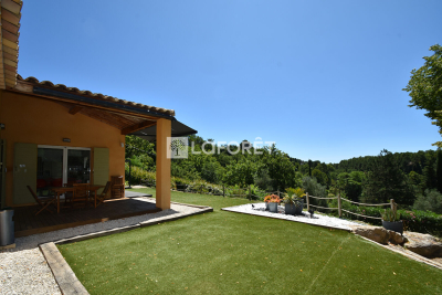 Maison à vendre à MONTAUROUX  - 6 pièces - 165 m² 