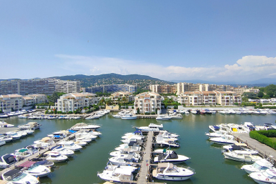 Apartment for sale in MANDELIEU-LA-NAPOULE  - 1 rooms - 27 m&sup2; 