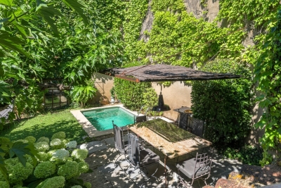 House for sale in GORDES  - 6 rooms - 137 m² 