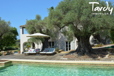 Maison à vendre mer piscine sanary sur mer